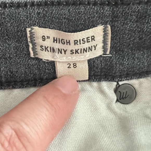Madewell 9" High Riser Skinny Skinny Gray Jeans - Picture 8 of 9